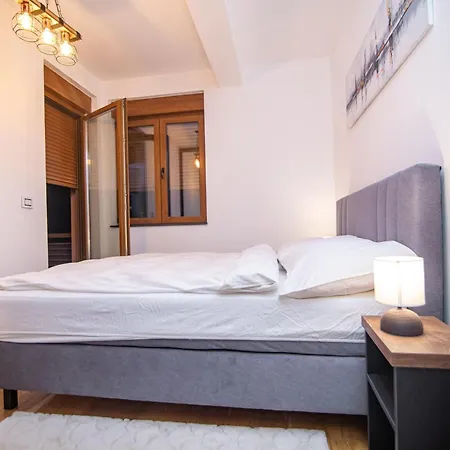 Garfield 아파트 즐라티보